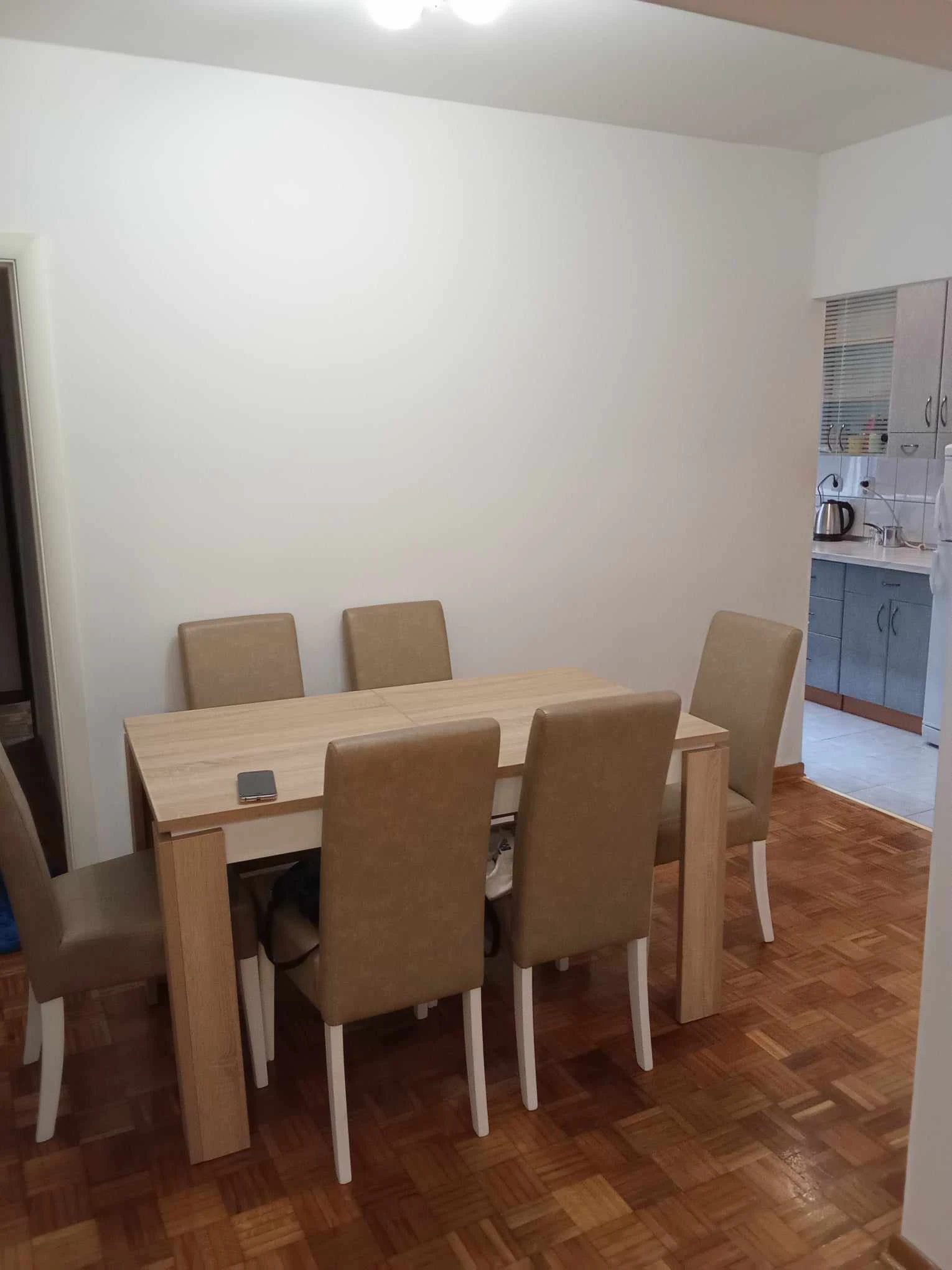 Home office co-working space flat.sale.bezanijska.kosa@gmail.com Bezan